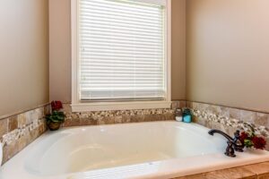 Bathroom Tub